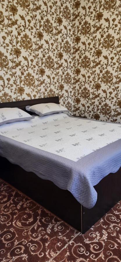 Hotel Sugd & Guest House Panjakent Luaran gambar